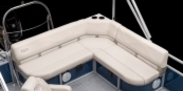 boat lounge